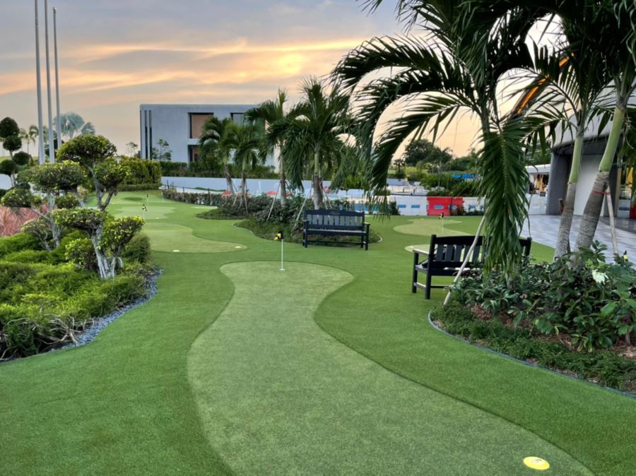 Southwest Greens synthetic putting green, similar to greens used by top finishers at the American Century Championship