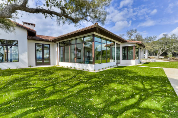 Asheville artificial grass for residential lawns